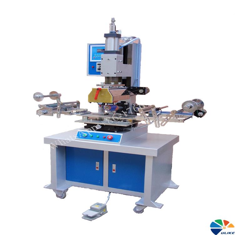 Heat printing machine for flat and wide product